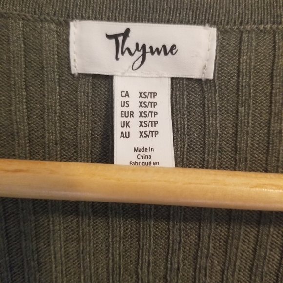 Olive Green Maternity BF sweater by Thyme - Picture 3 of 3